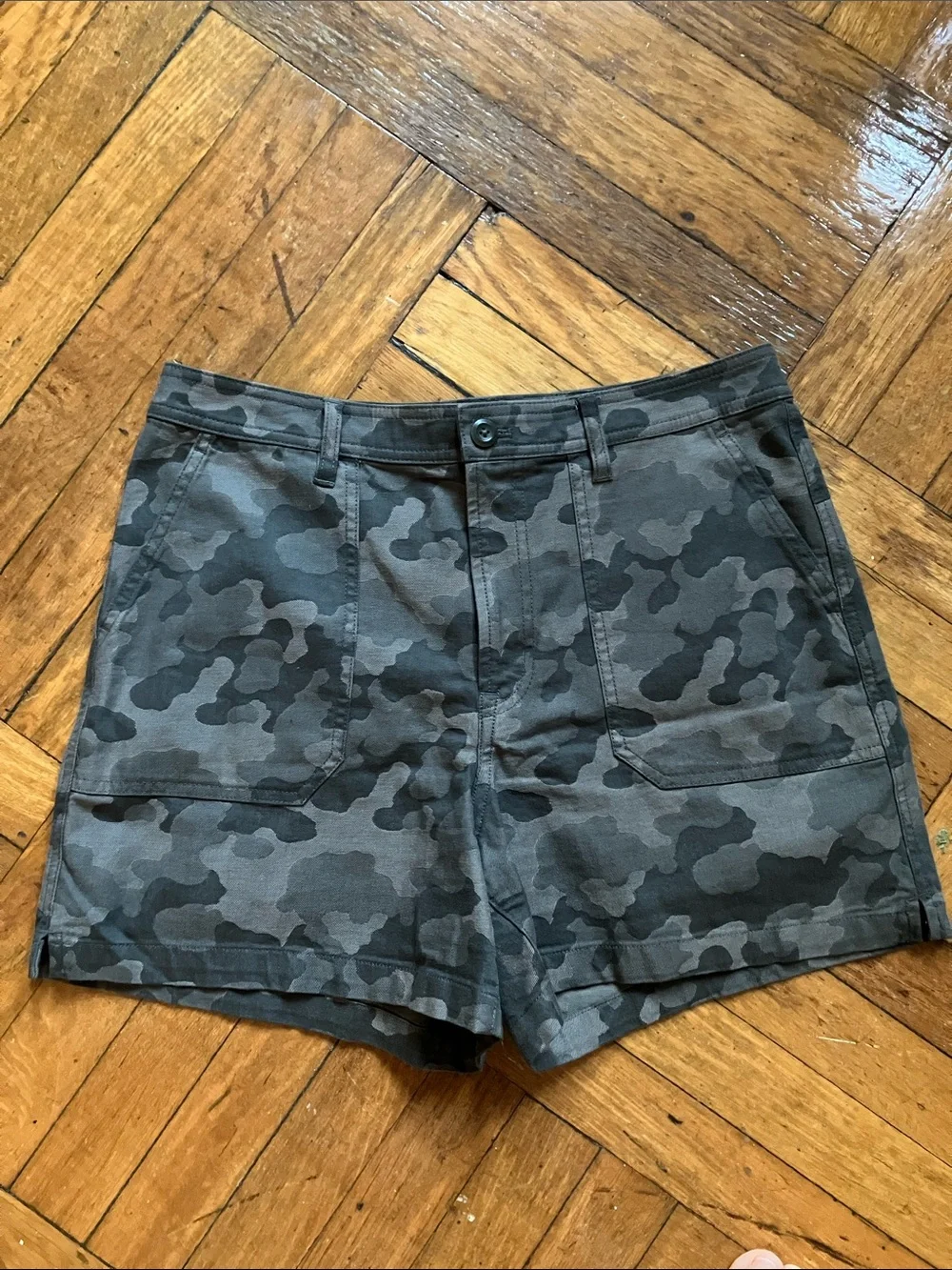 J. Crew Women's Gray Camo Cargo Shorts